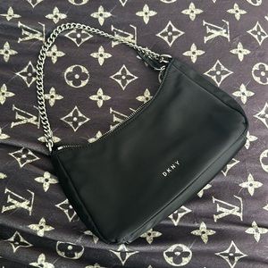 DKNY PURSE‎